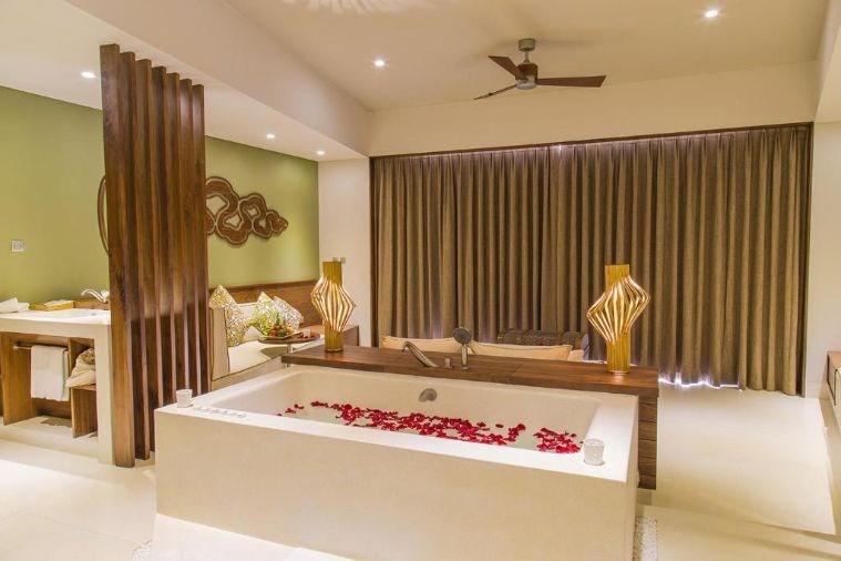 Premium Deluxe Twin Ocean View